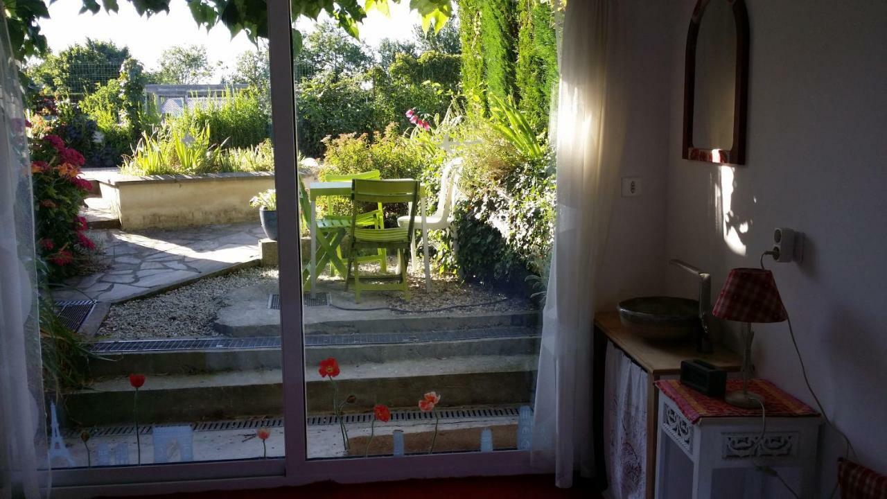 Les Nympheas, Appart Au Calme Et Grand Jardin A 15 Min De Disneyland, Crecy-la-Chapelle Екстер'єр фото